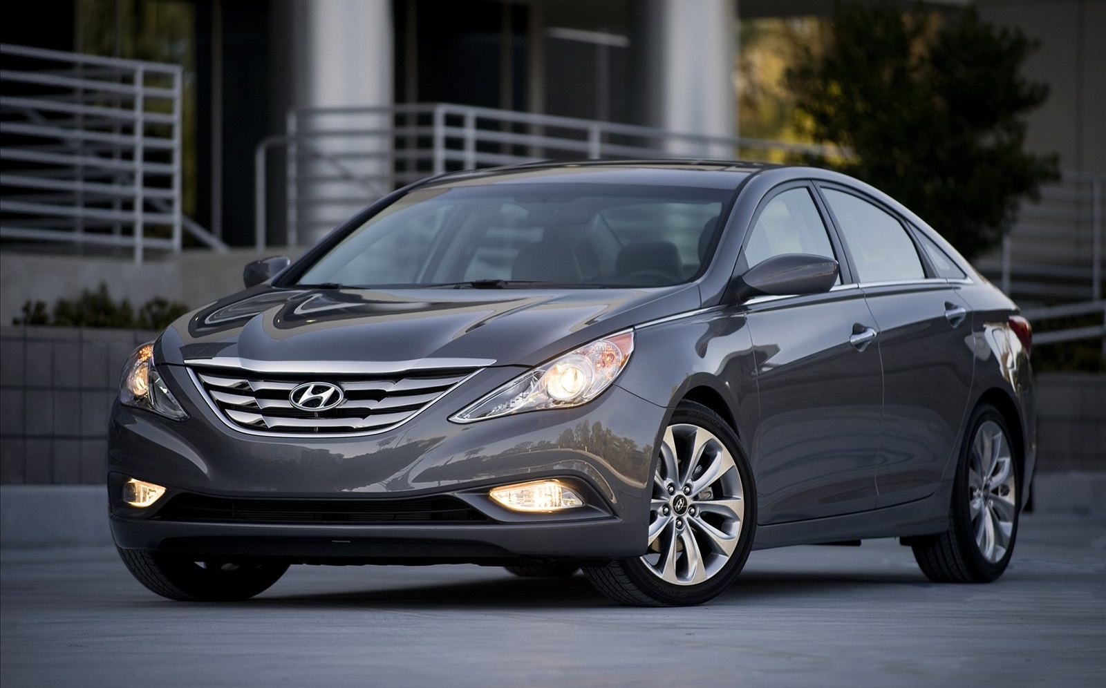 2012 HYUNDAI SONATA - About the Model and VIN Numbers